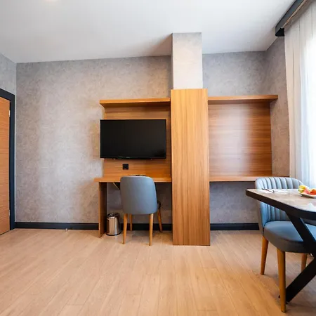 Educity & Hotel 4*