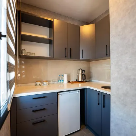 Educity & 4* Istanbulská provincie