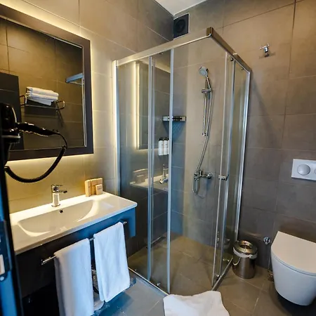 Educity & Provincia di Istanbul