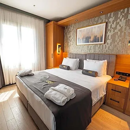 Educity & 4* Isztambul