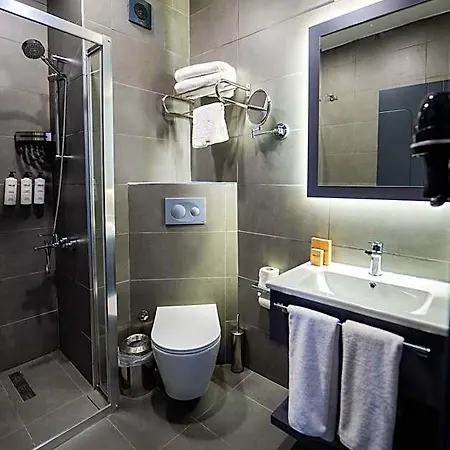 Szálloda Educity & 4*