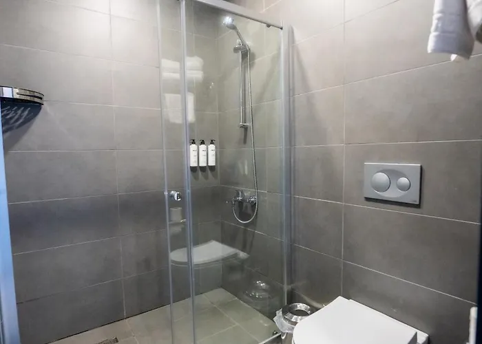 Educity & 4* Istanbul